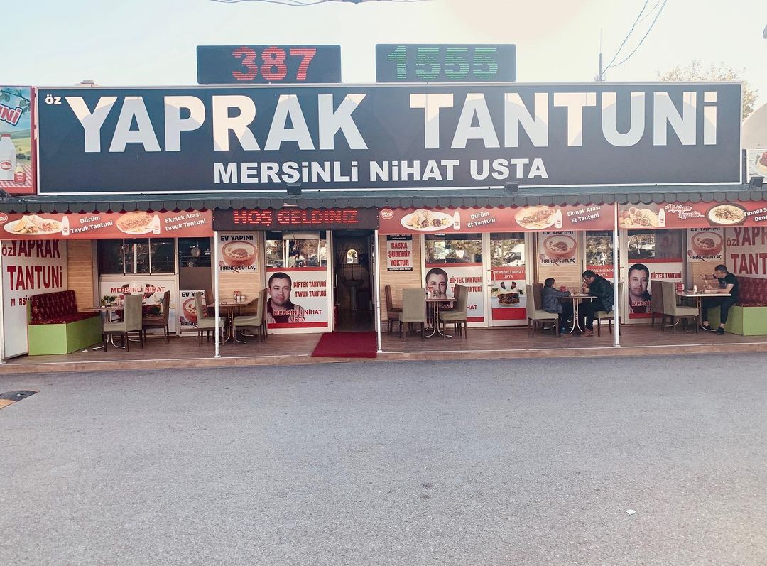 Mersinli Nihat Usta Yaprak Tantuni